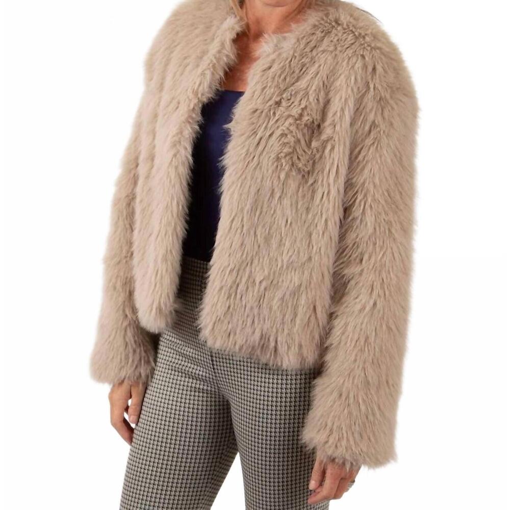 NEW MIOU MUSE faux fur cropped jacket in stone - Picture 4 of 7